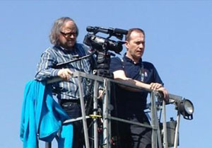 Het nieuwsblad Massa scene artikel